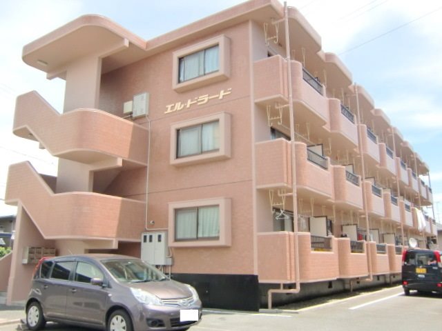エルドラード 駐車場