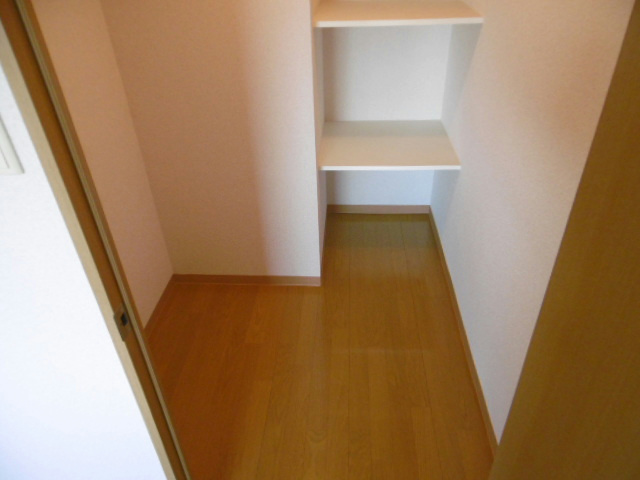 ヴィオレット 収納