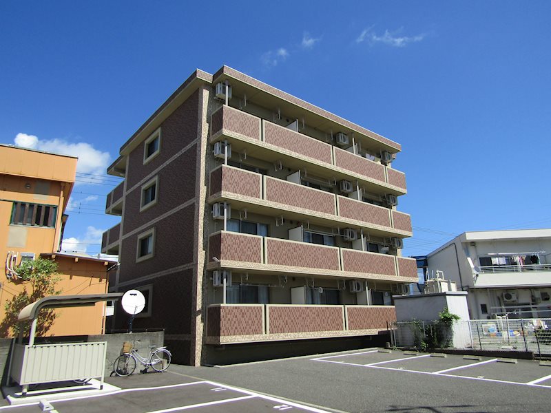 モンターニュFuji 外観