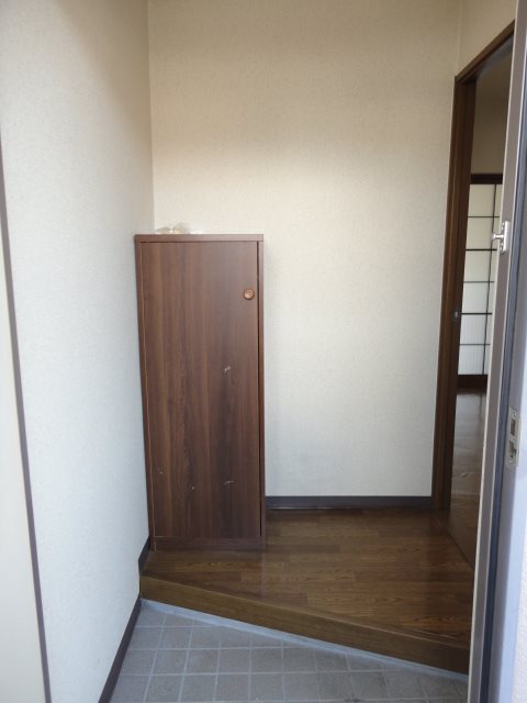 サニーヒル岳陽 玄関