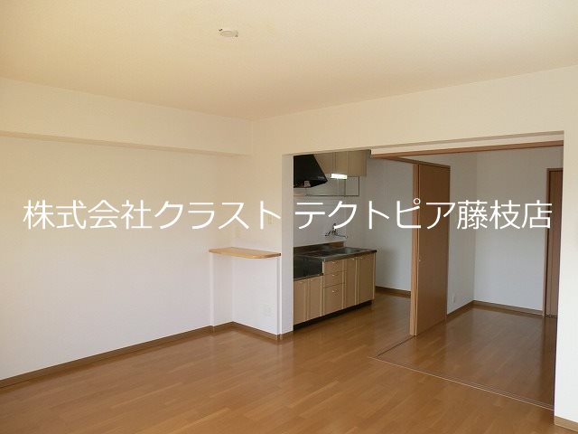 アレグリーア リビング