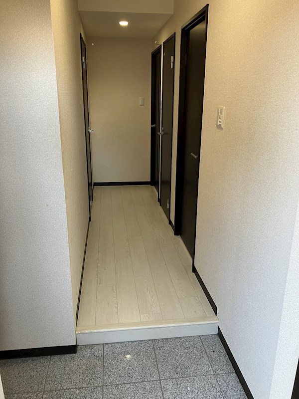 サンモール秀栄 玄関