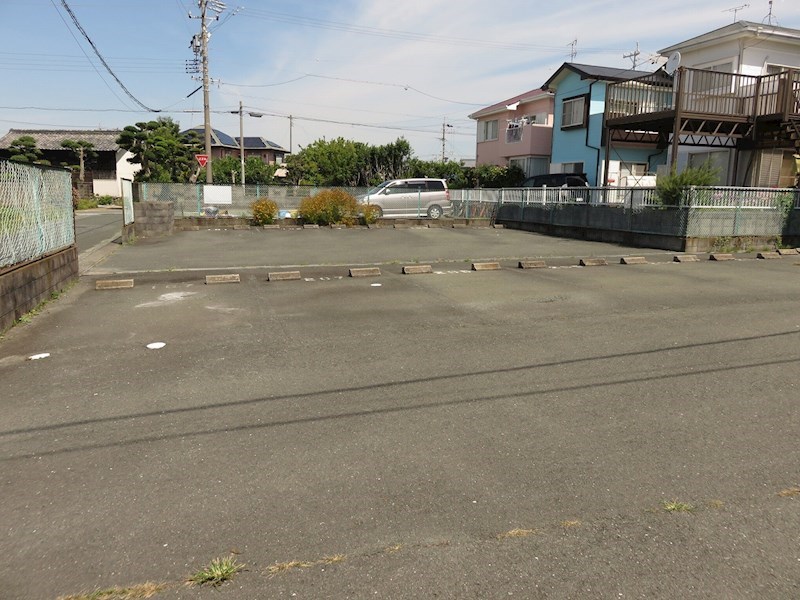 メゾン・ＧＲＡＮ’ＨＩＬＬ 駐車場