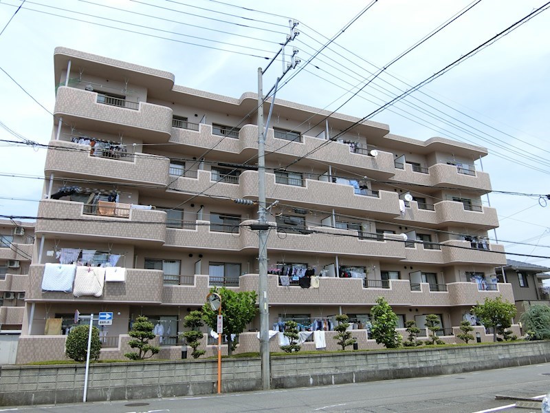 イーグルネスト 外観