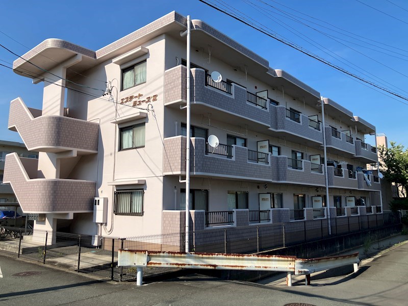 エステートミューズⅡ 外観