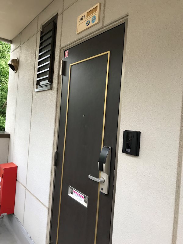ウィステリアⅡ 玄関