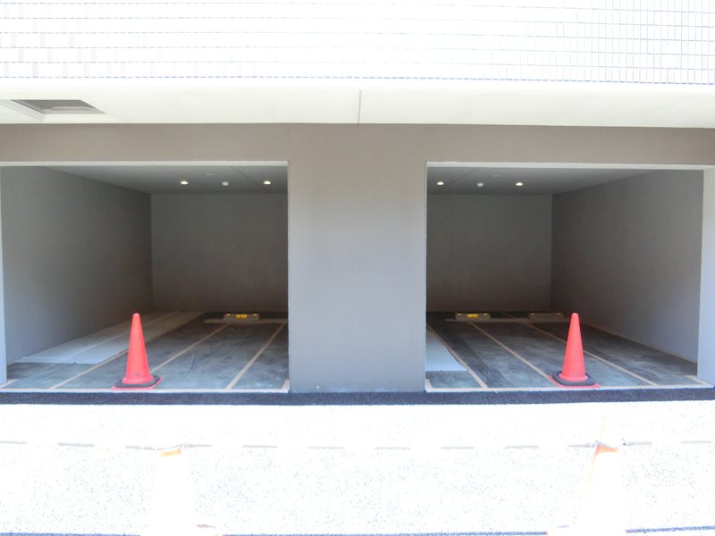 プランドール・K 駐車場