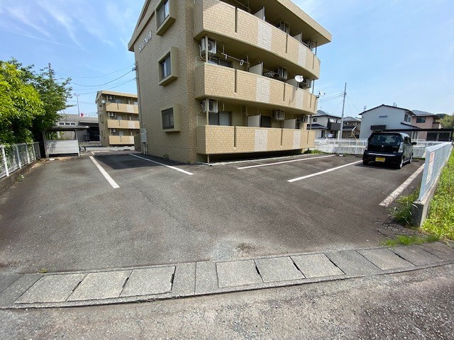ＳＥＬＥＮＯⅡ 駐車場