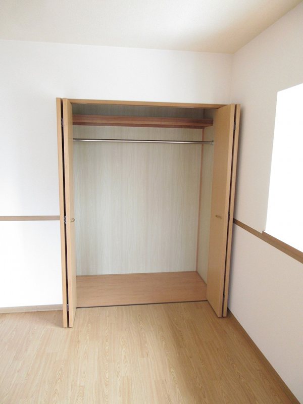 アイリスⅡ 収納