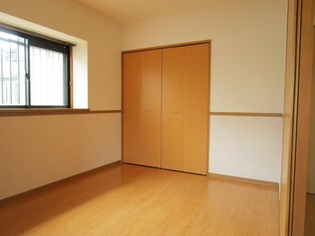 アイリスⅡ ベッドルーム