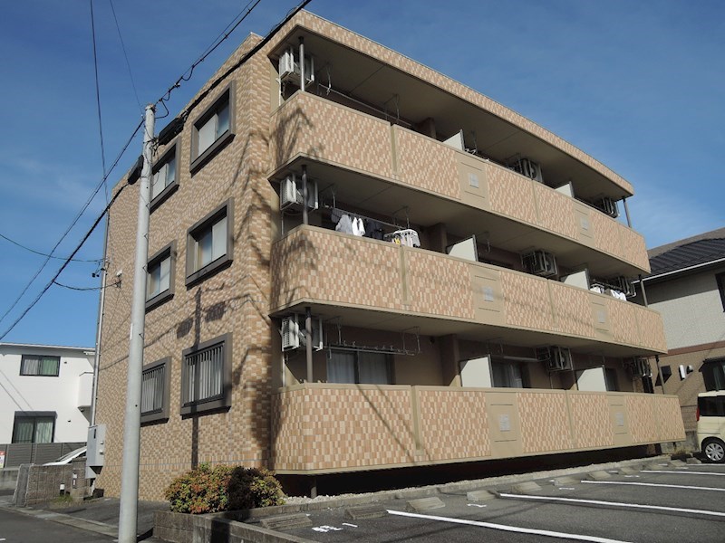 フォレスタⅢ 外観