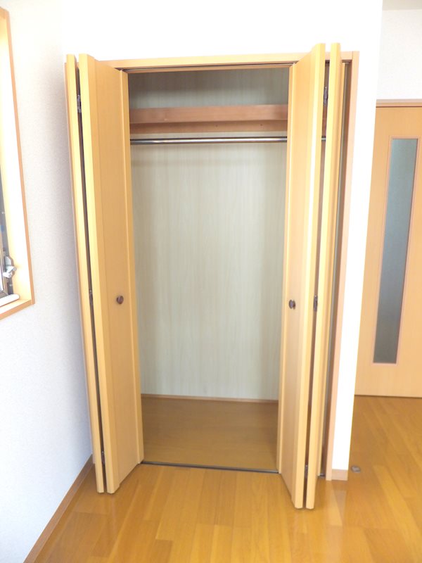 グランメゾン海老塚 収納