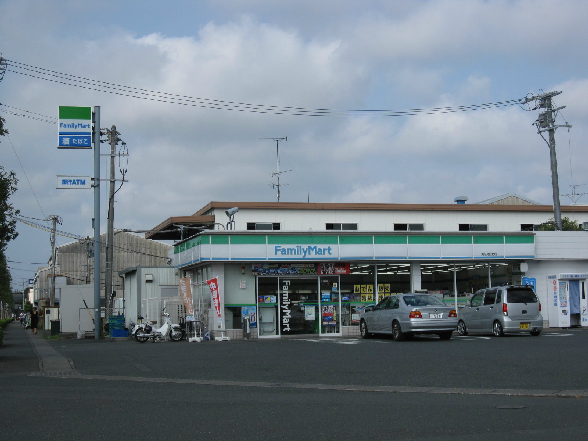 コーポレティブハウスⅡ コンビニ