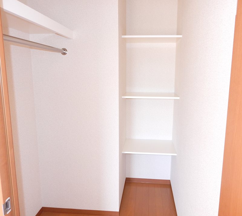 セレーノⅡ 収納