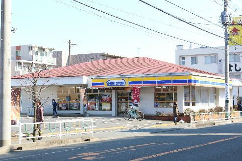 シンシア コンビニ