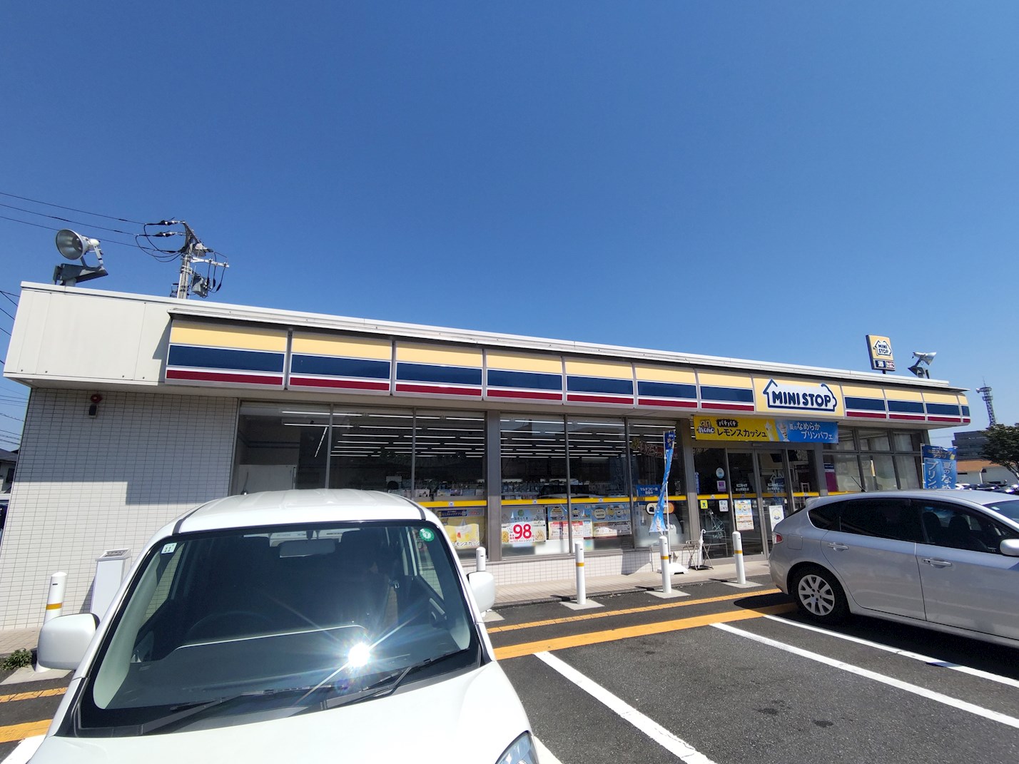 Hiトピア富士 コンビニ