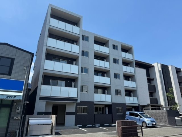 アベニュー 外観