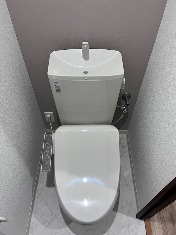 アベニュー トイレ