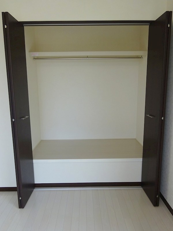ＳＴＡＧＥＡ　ＲＥＳＩＤＥＮＣＥ 収納