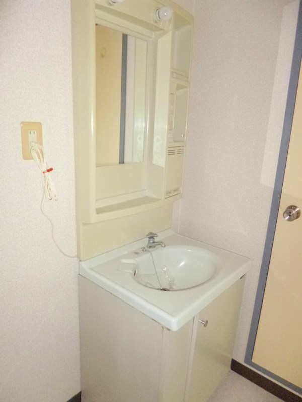 ベェスイズライフＡ 洗面所