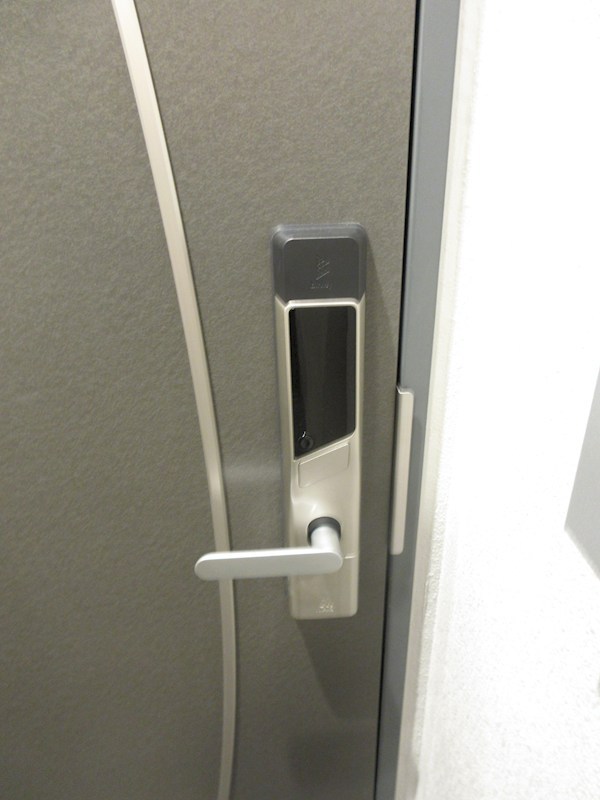 サントノーレ 玄関