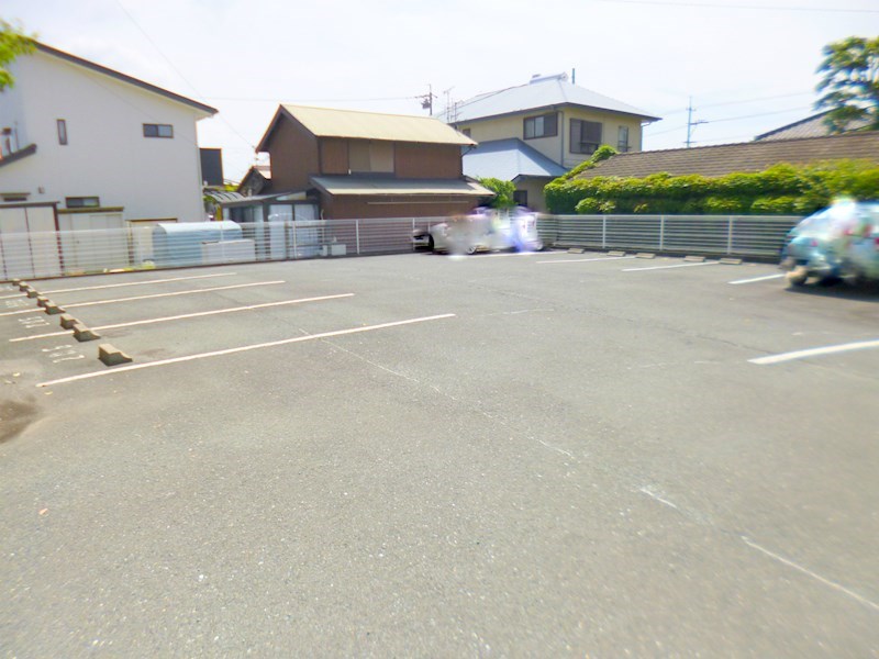 ユースＭ 駐車場