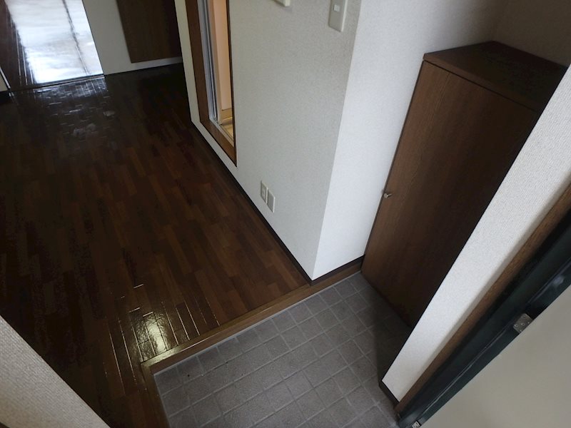 エテルノ鶴巻 玄関