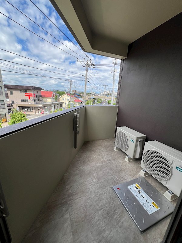 ラトゥール府中 ベランダ
