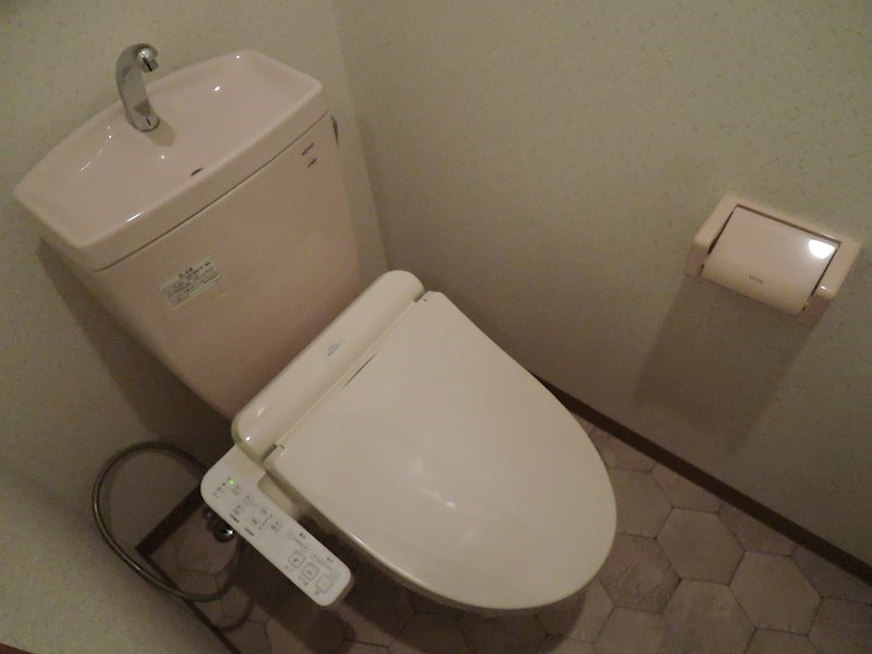 愛知県春日井市宮町宮町160-15 トイレ