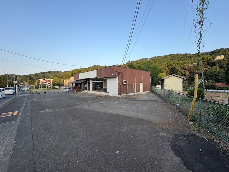 青梅市富岡店舗 外観