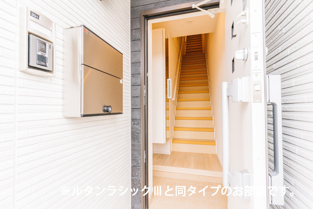 ウインピー 玄関