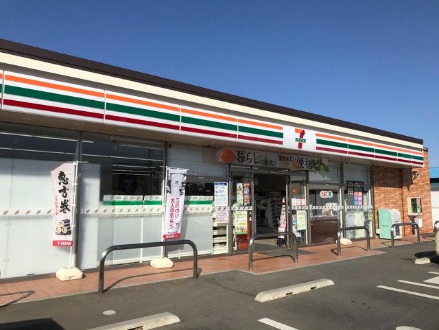 ルックス・ベリターティス その他
