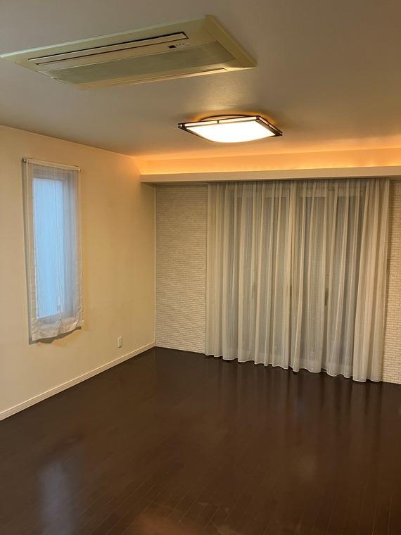 緑町戸建 リビング