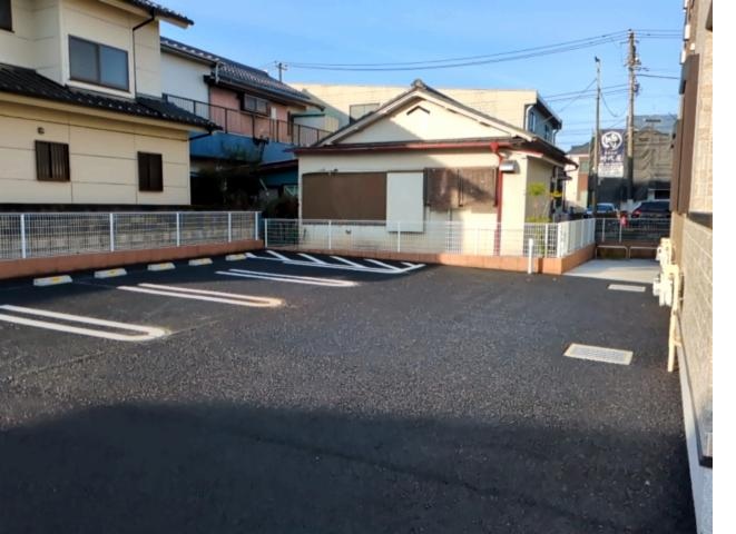 花水木 駐車場