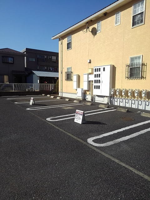 ポラリス 駐車場