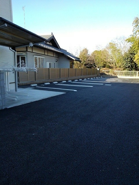 ノーブル 駐車場