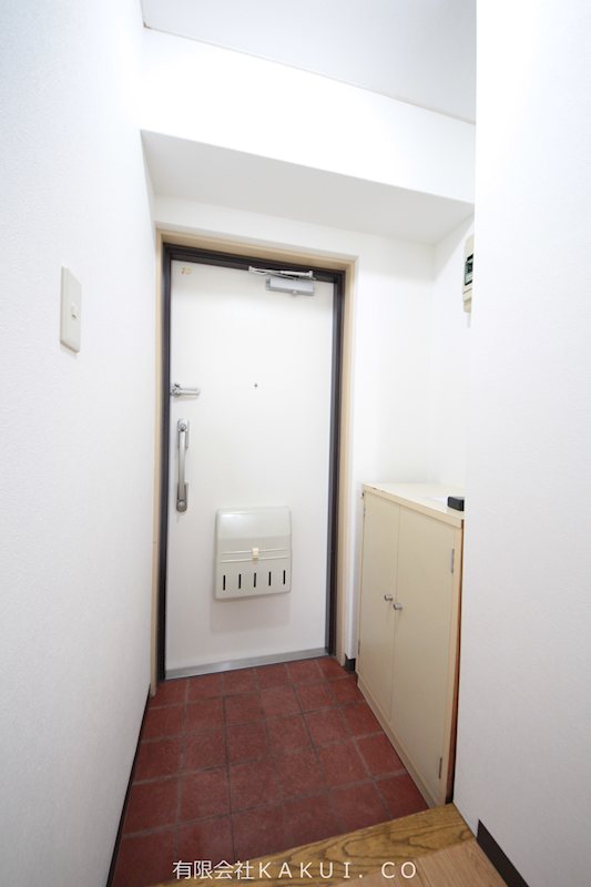 カエサル入間 玄関