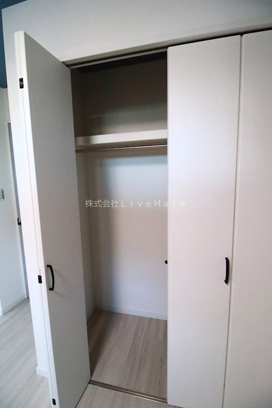 エヌエムサンカンテキャトフC棟  収納