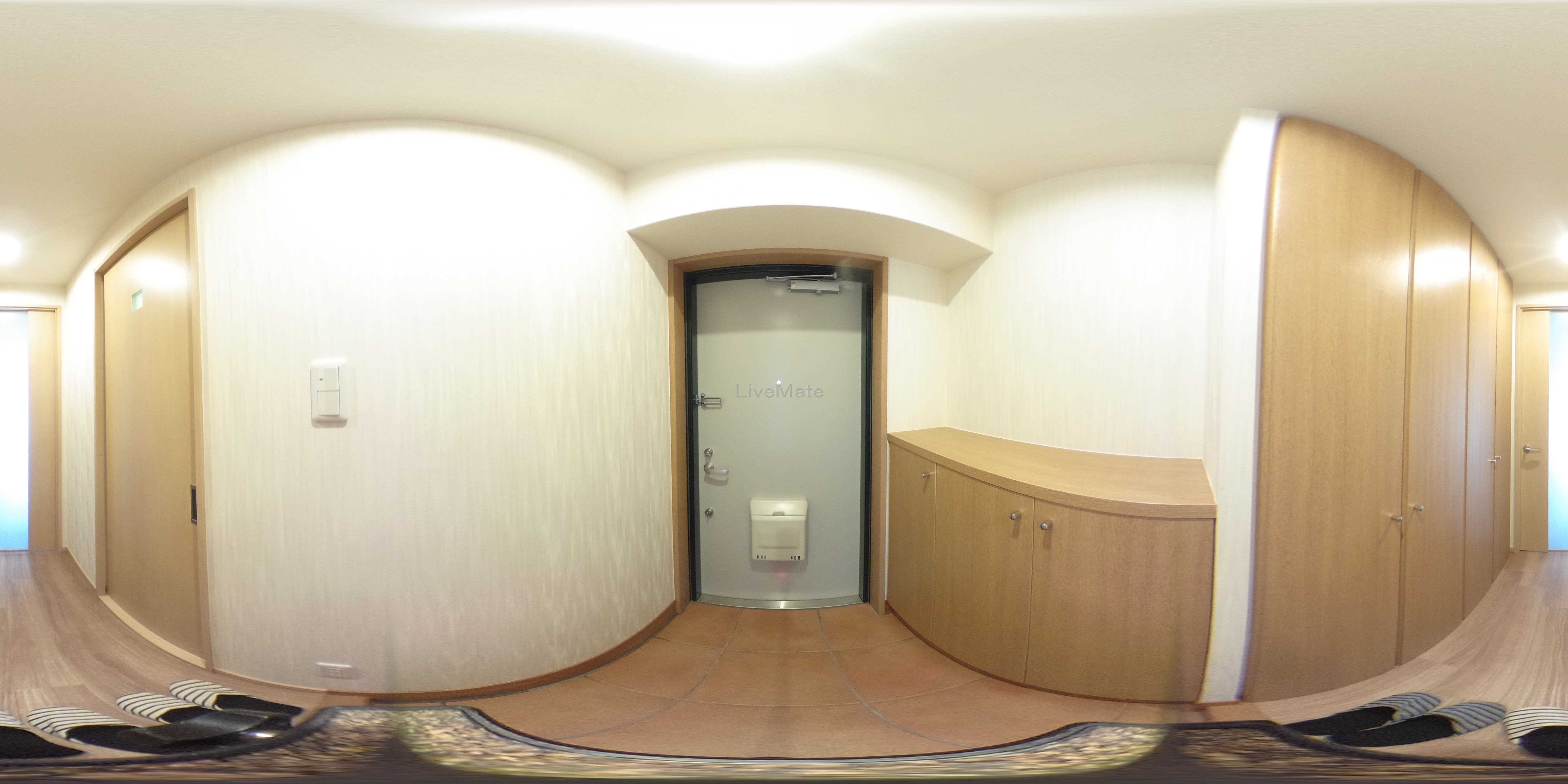 ソフィットクラブ   玄関