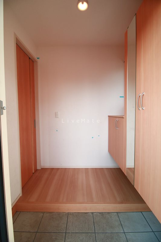 高津橋D-room　Ｄ 玄関