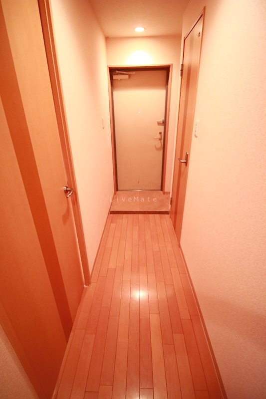リュイール桃山台 玄関