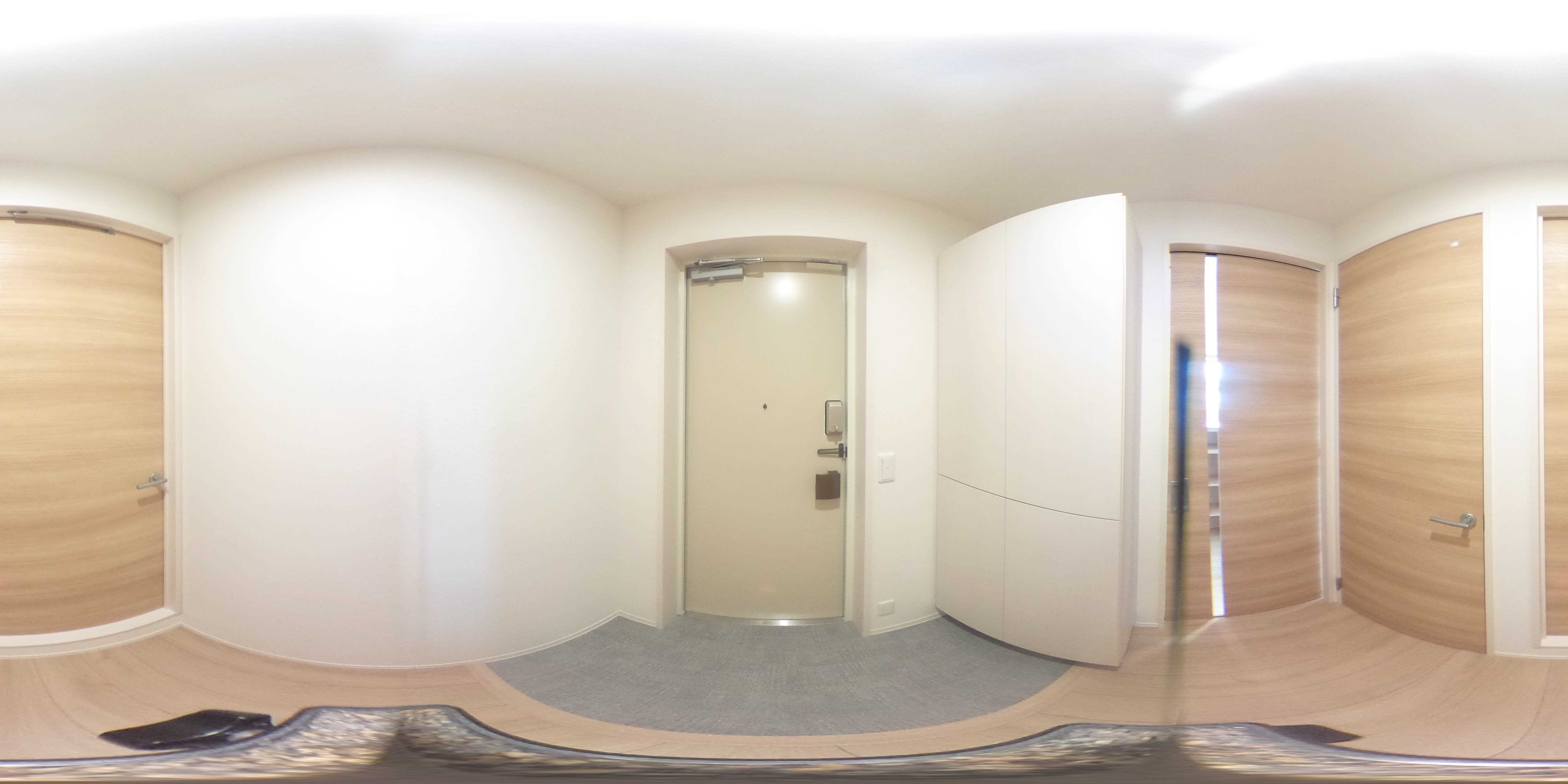 Crest垂水 玄関