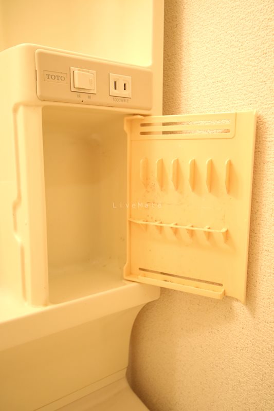ハイツサニーヒル東棟 収納