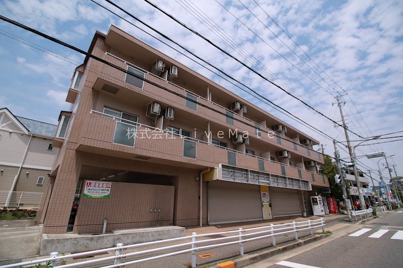 リバーサイド樫の木 外観