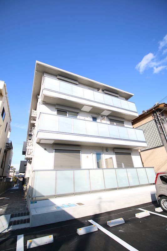 エムライズ大蔵中町 外観