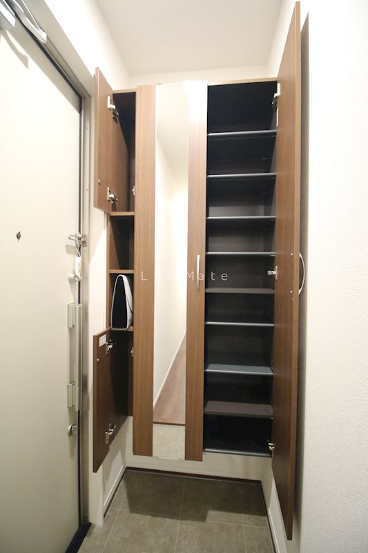 エムライズ大蔵中町 収納