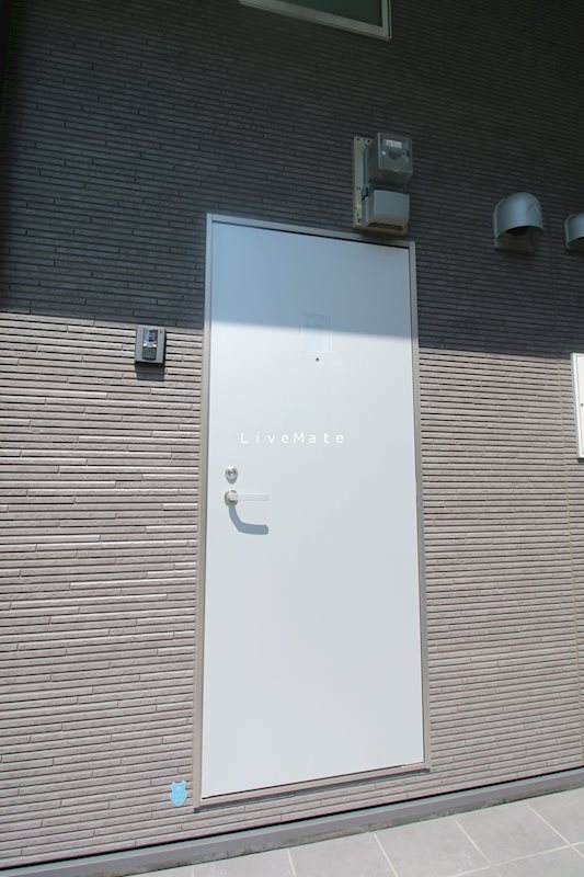 ユースビレッジ神戸長田 エントランス