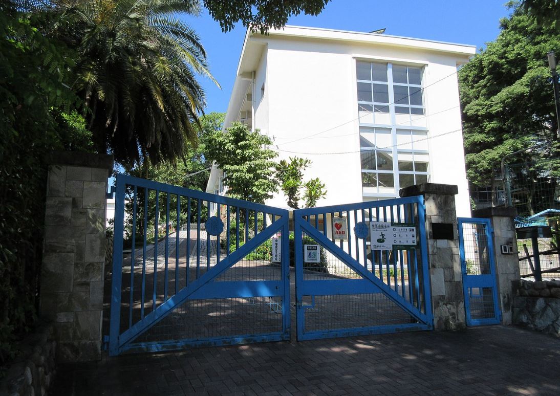 神戸6番館 中学校