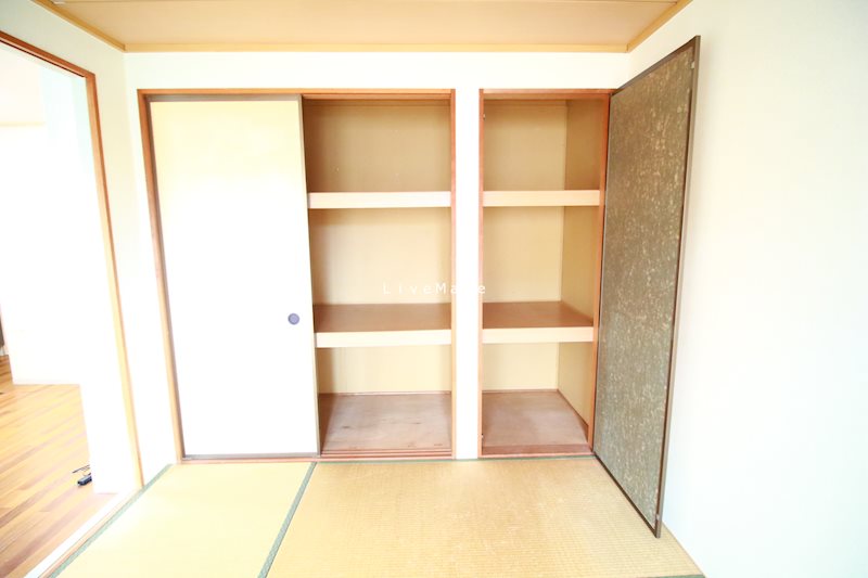 グランディール福田 収納
