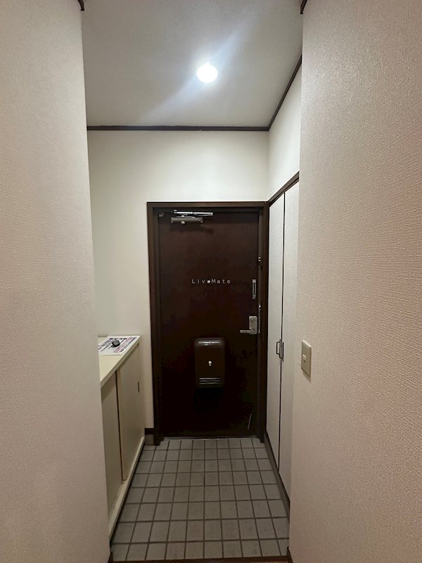 ルミエールSATOH 玄関